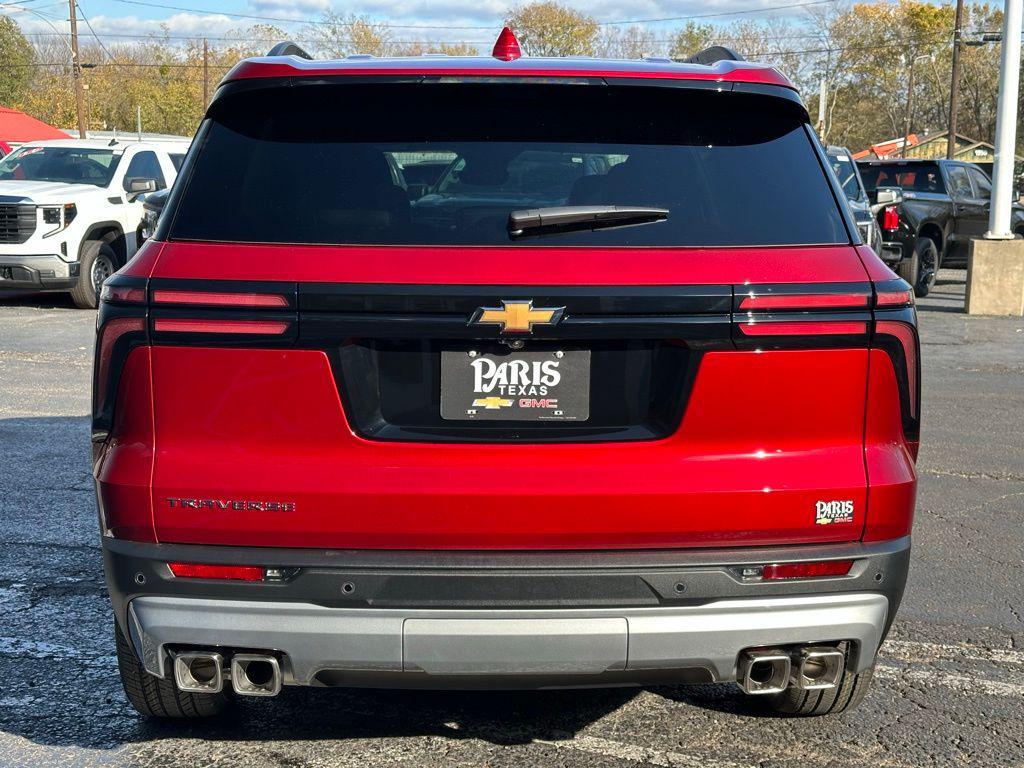 new 2026 Chevrolet Traverse car, priced at $45,404