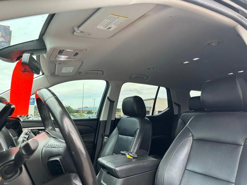 used 2021 Chevrolet Traverse car, priced at $20,444