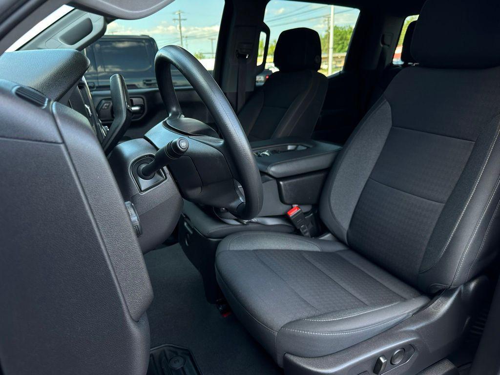 used 2024 Chevrolet Silverado 1500 car, priced at $35,391