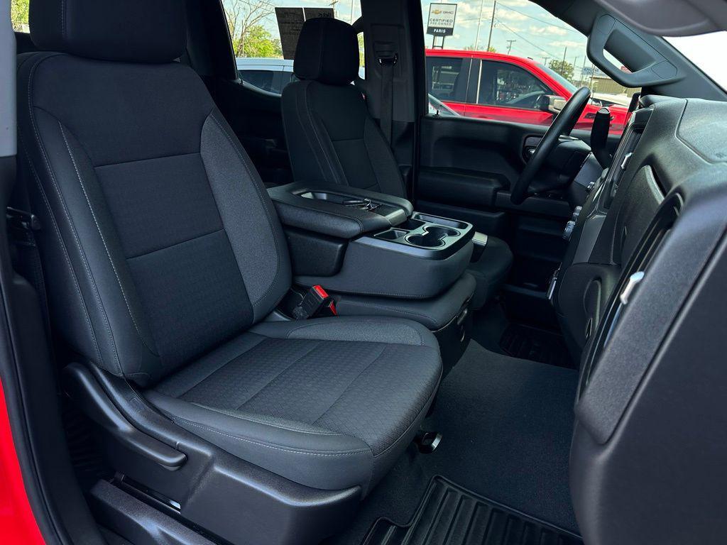 used 2024 Chevrolet Silverado 1500 car, priced at $35,391