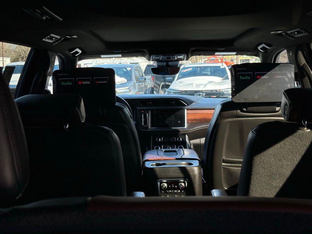 used 2023 GMC Yukon XL car, priced at $69,946