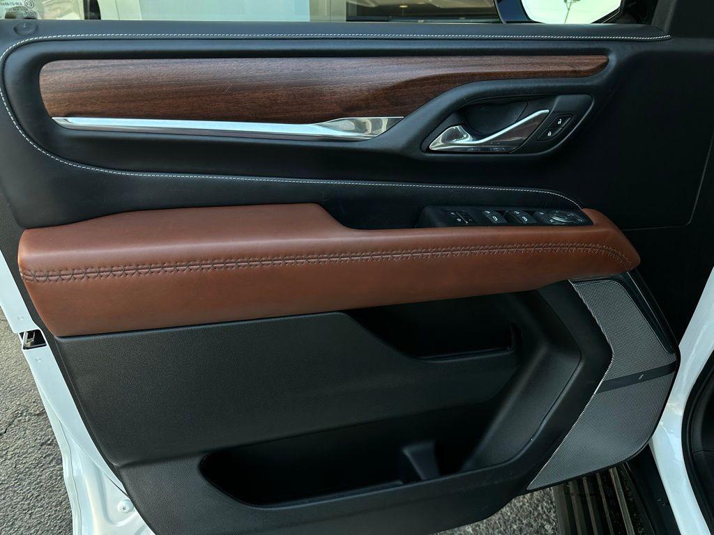 used 2023 GMC Yukon XL car, priced at $69,946