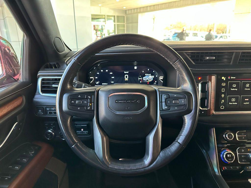 used 2023 GMC Yukon car, priced at $62,395