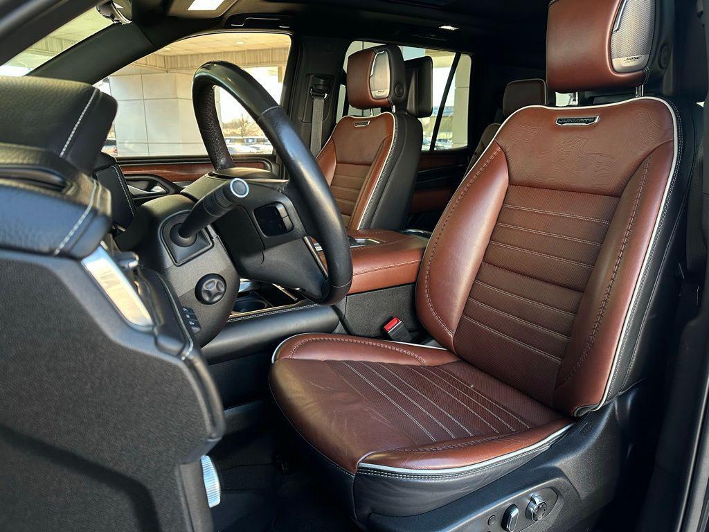 used 2023 GMC Yukon car, priced at $62,395