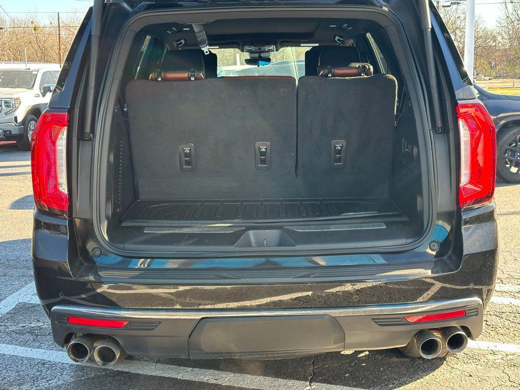 used 2023 GMC Yukon car, priced at $62,395