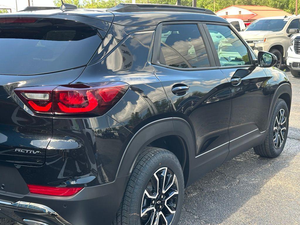 new 2026 Chevrolet TrailBlazer car, priced at $30,491