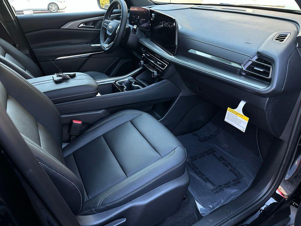 new 2026 Chevrolet Traverse car, priced at $41,284