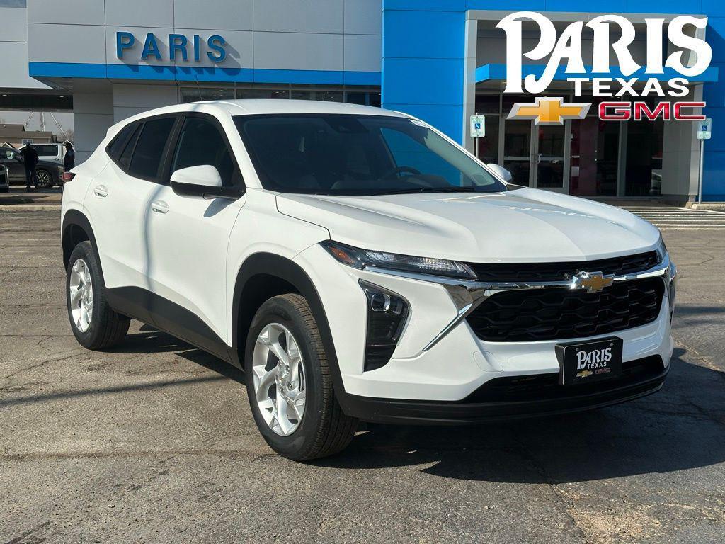 new 2026 Chevrolet Trax car, priced at $23,015