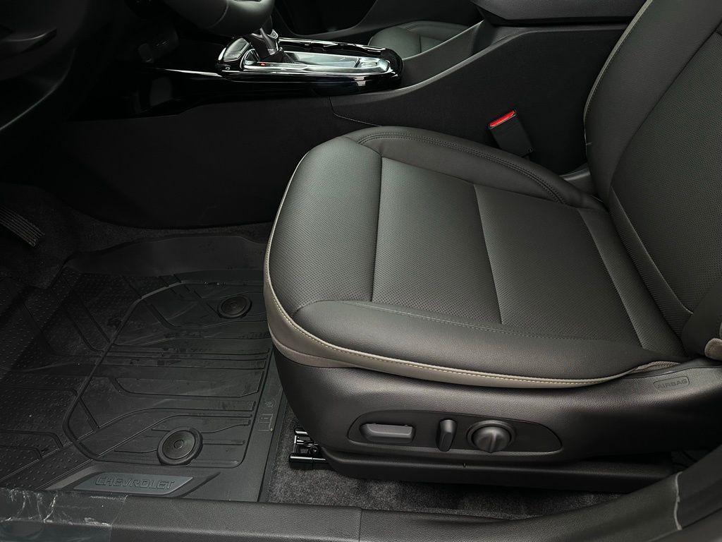 new 2026 Chevrolet Trax car, priced at $25,867