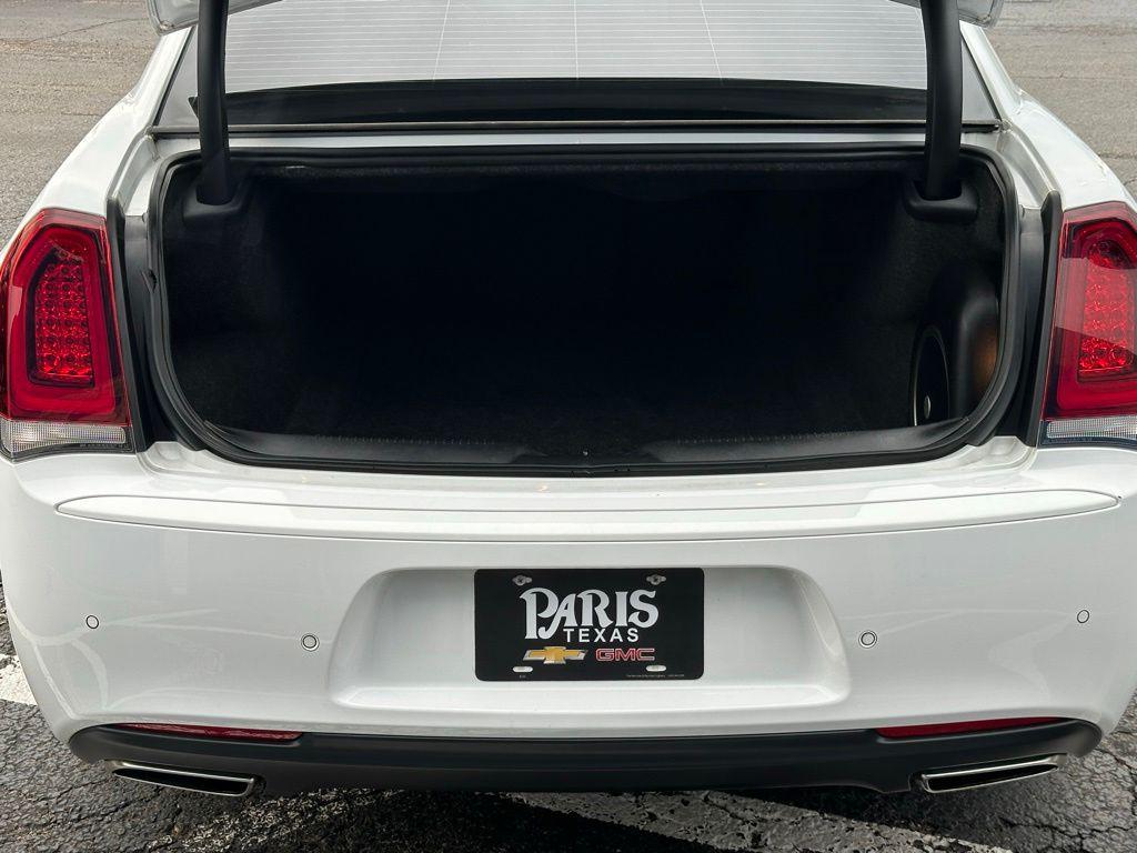 used 2022 Chrysler 300 car, priced at $27,314