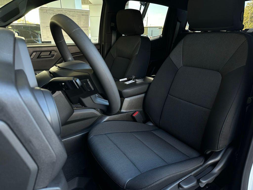 new 2026 Chevrolet Colorado car, priced at $33,170