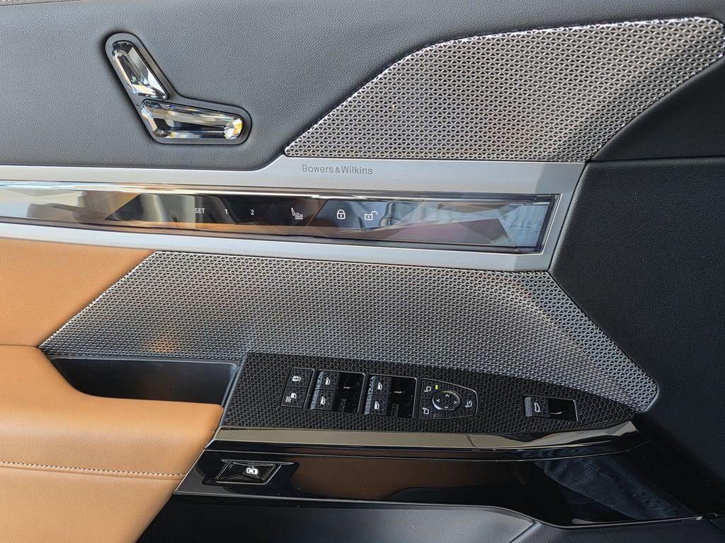 used 2023 BMW 740 car, priced at $59,900