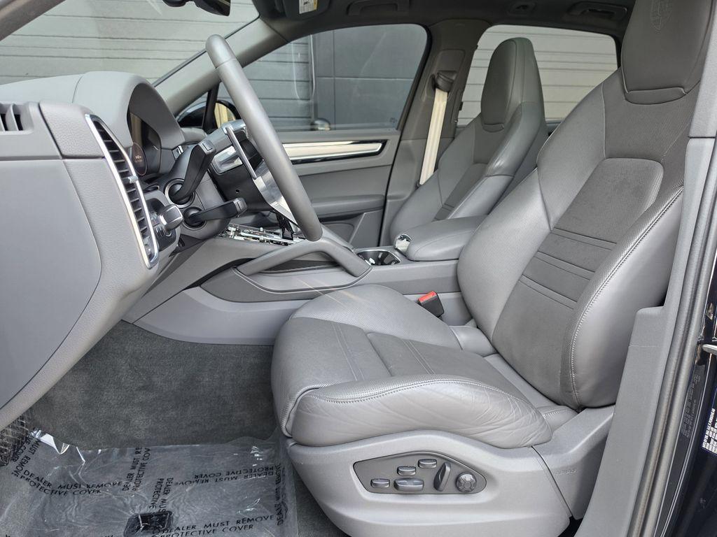 used 2023 Porsche Cayenne car, priced at $66,900