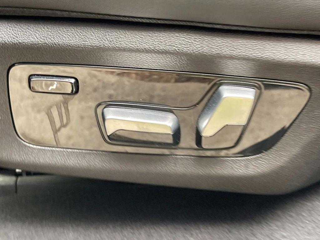 used 2021 BMW X7 car, priced at $43,900