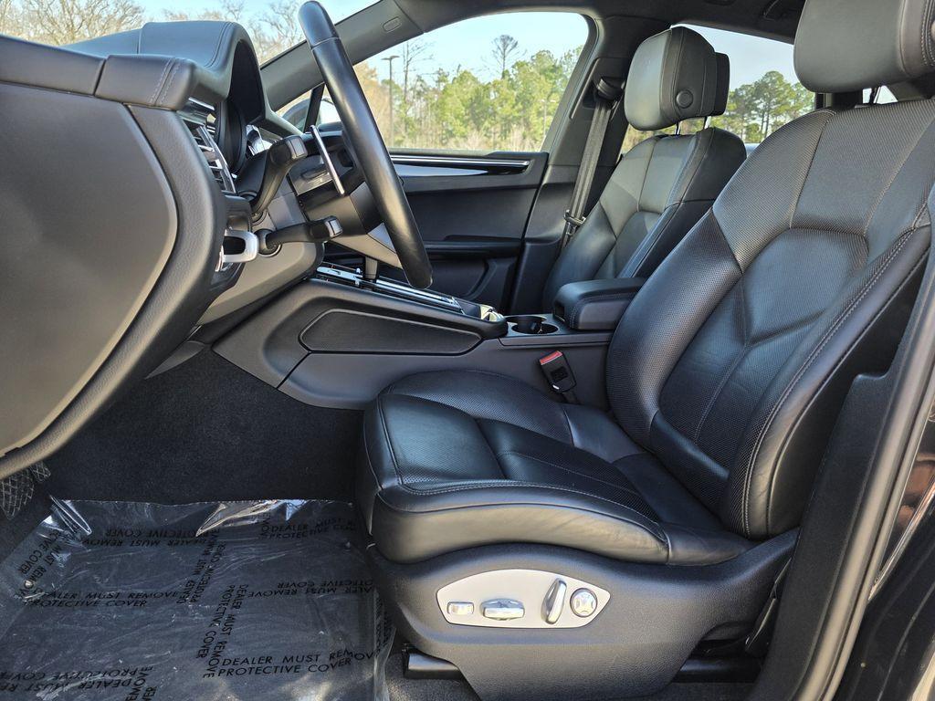 used 2022 Porsche Macan car, priced at $31,900