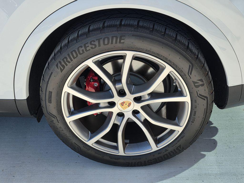 used 2025 Porsche Cayenne car, priced at $118,900