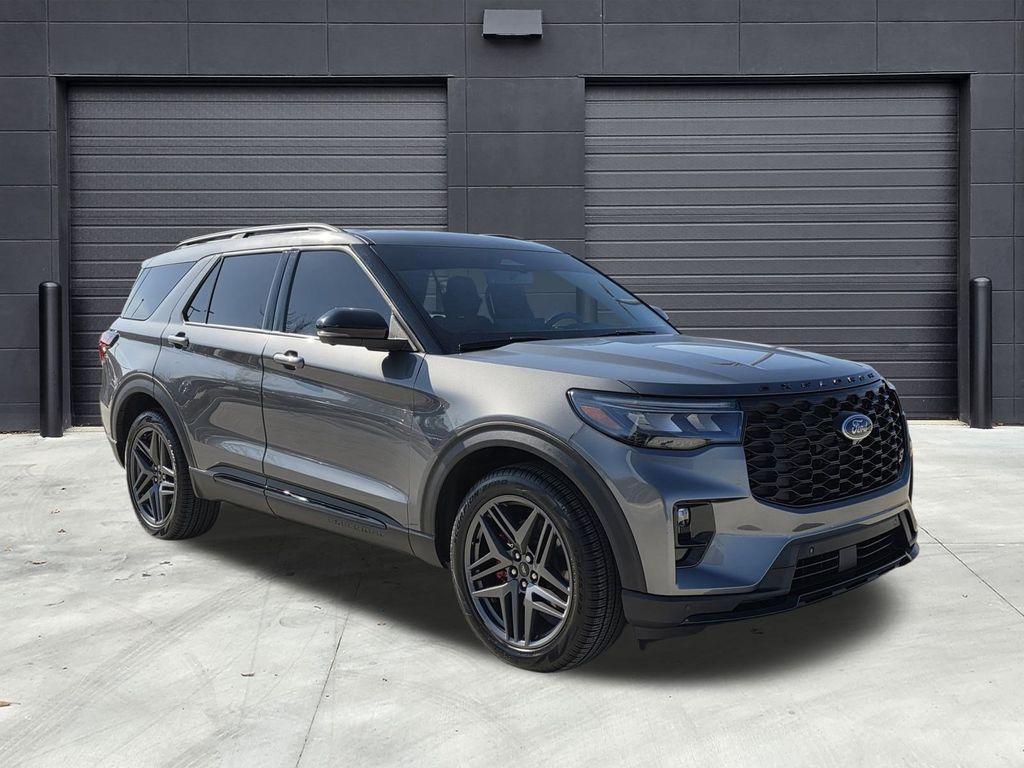 used 2025 Ford Explorer car, priced at $50,490