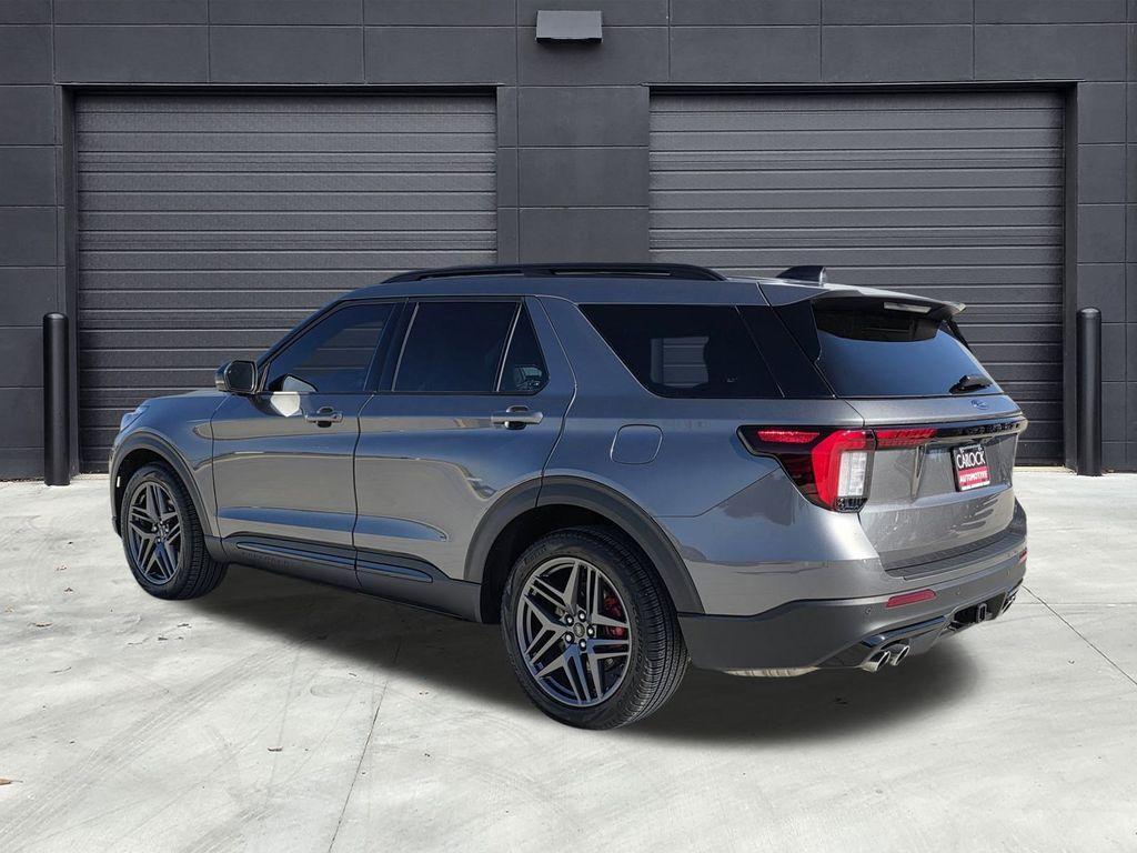 used 2025 Ford Explorer car, priced at $50,490