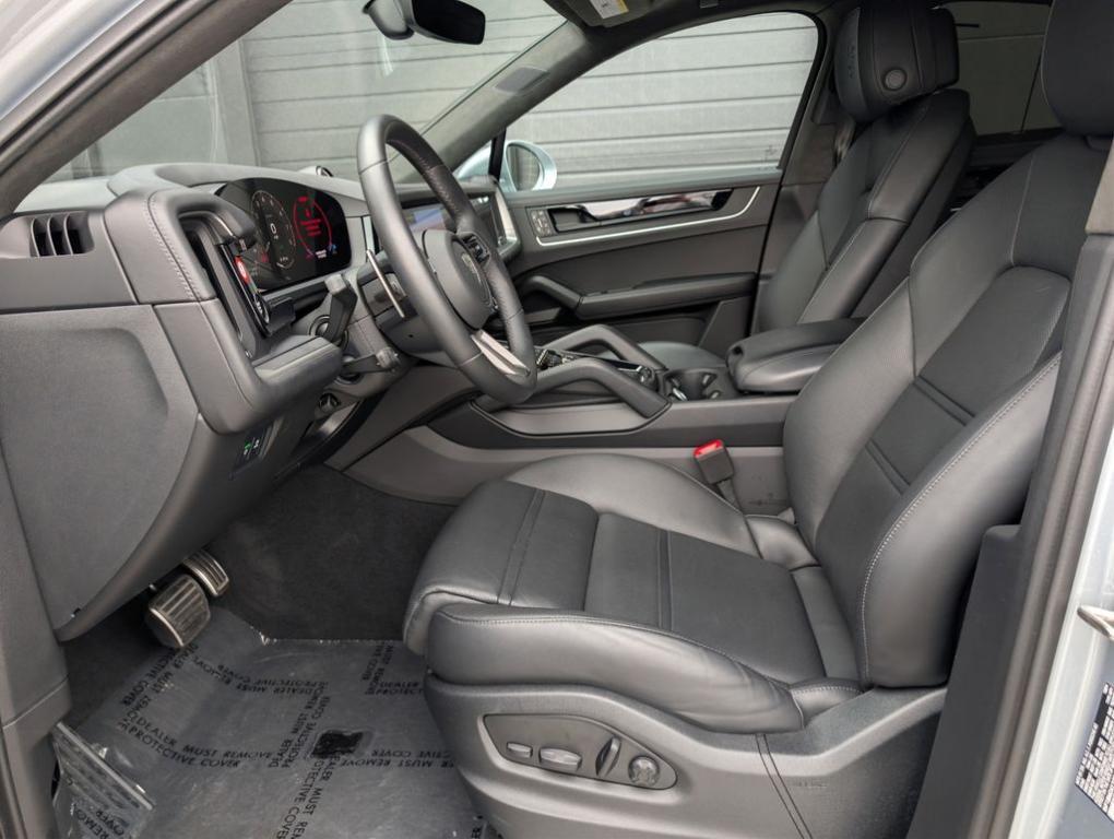 used 2025 Porsche Cayenne car, priced at $171,900
