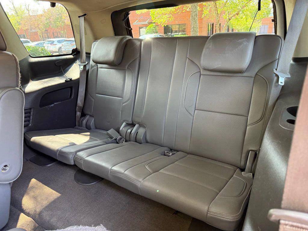 used 2015 GMC Yukon car, priced at $27,595