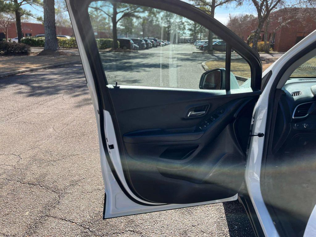 used 2019 Chevrolet Trax car, priced at $12,499