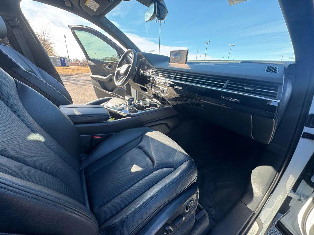 used 2018 Audi Q7 car, priced at $20,999