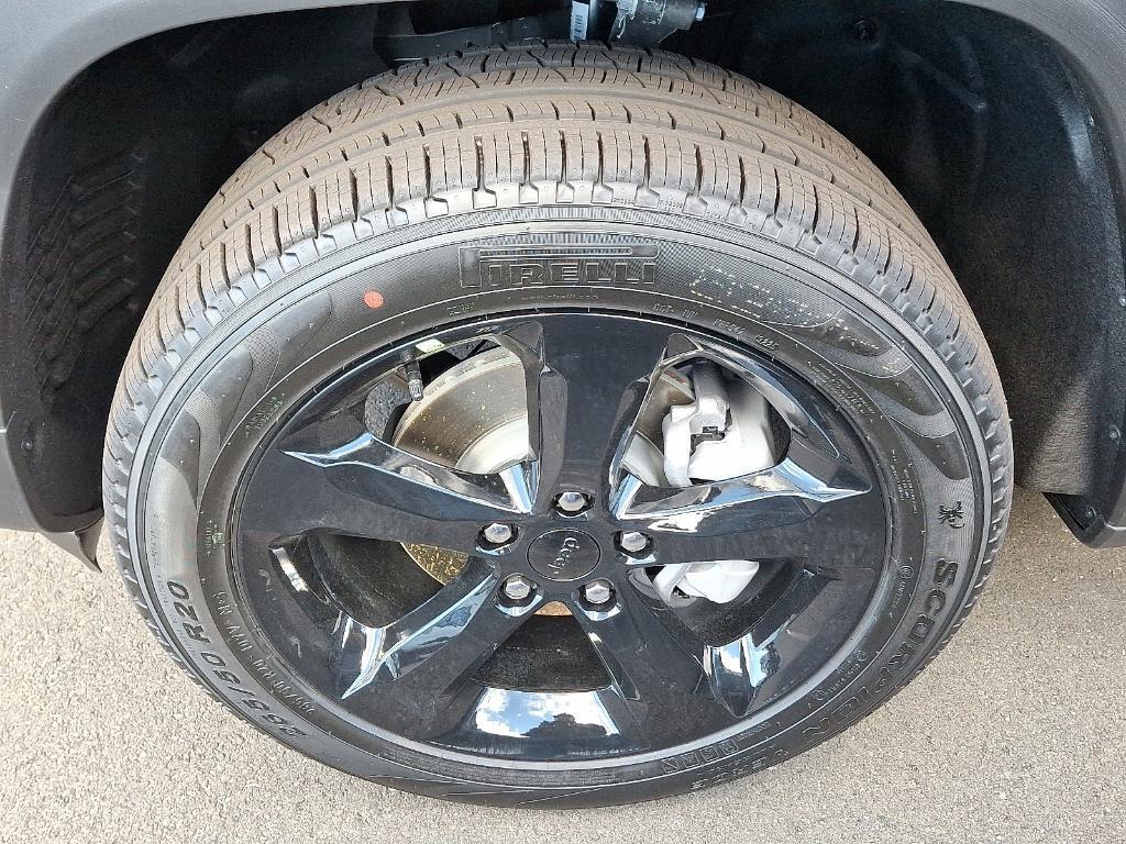 new 2025 Jeep Grand Cherokee car, priced at $49,771