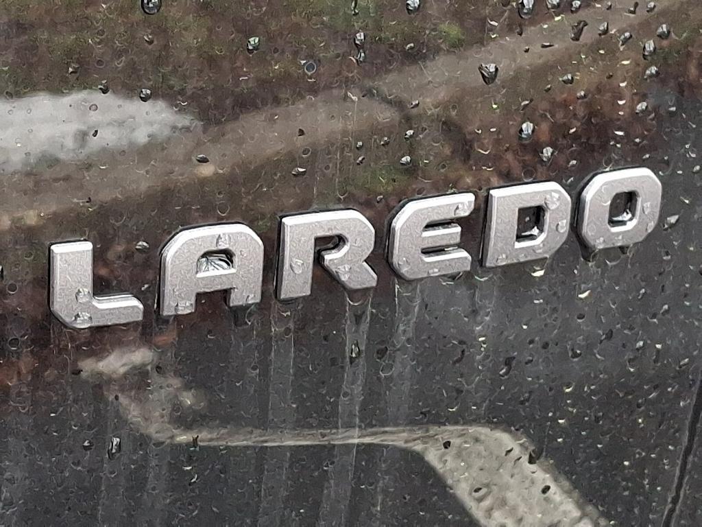 new 2026 Jeep Cherokee car, priced at $41,085