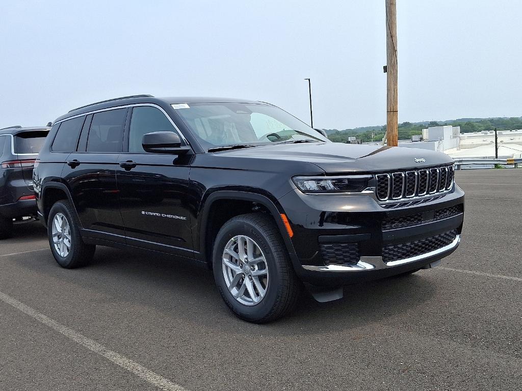 new 2025 Jeep Grand Cherokee L car, priced at $38,731