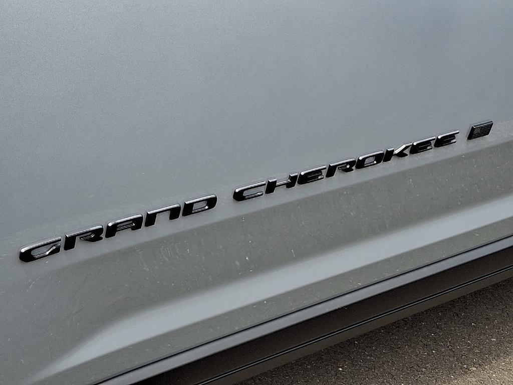 new 2025 Jeep Grand Cherokee L car, priced at $41,541