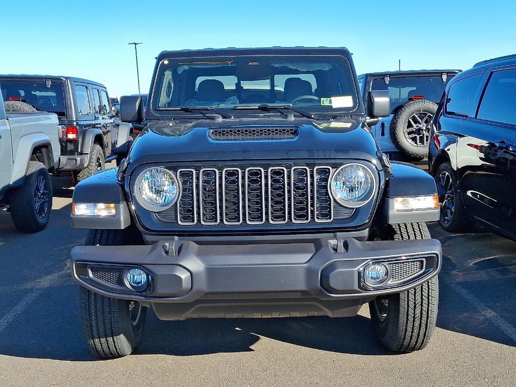 new 2026 Jeep Gladiator car, priced at $46,861