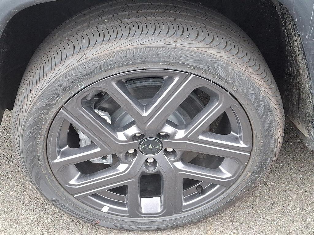 new 2026 Jeep Compass car, priced at $32,081