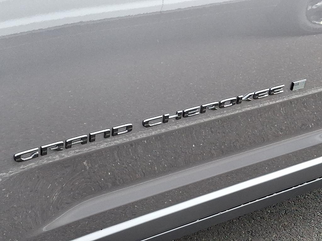 new 2025 Jeep Grand Cherokee car, priced at $46,846