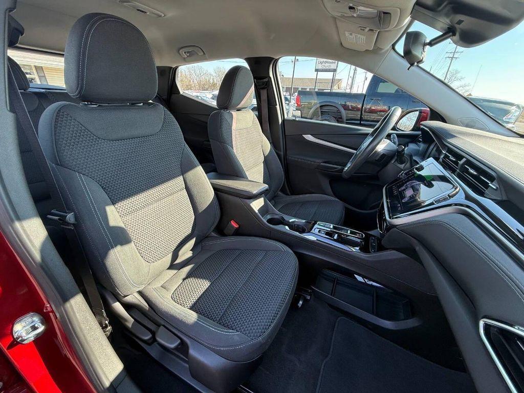 used 2022 Chevrolet Bolt EUV car, priced at $13,990
