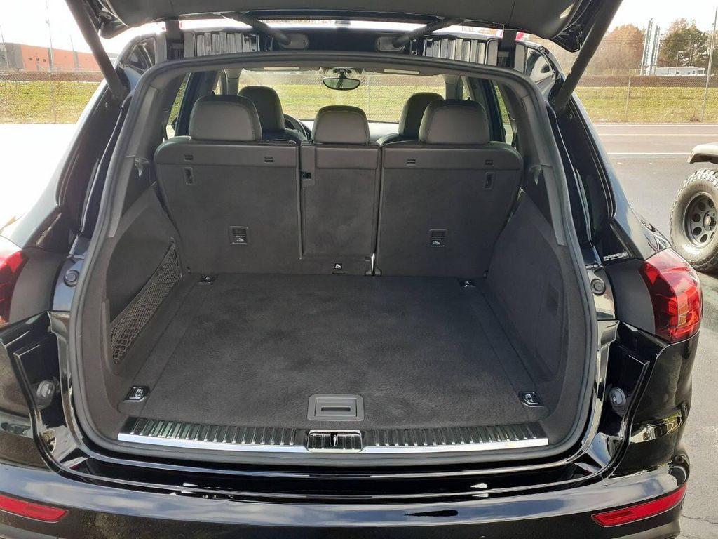 2017 Black Porsche Cayenne