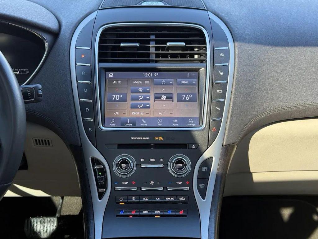 used 2020 Lincoln Nautilus car, priced at $22,497