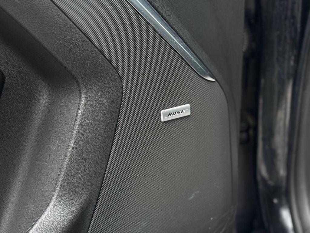 used 2022 GMC Yukon XL car, priced at $41,997