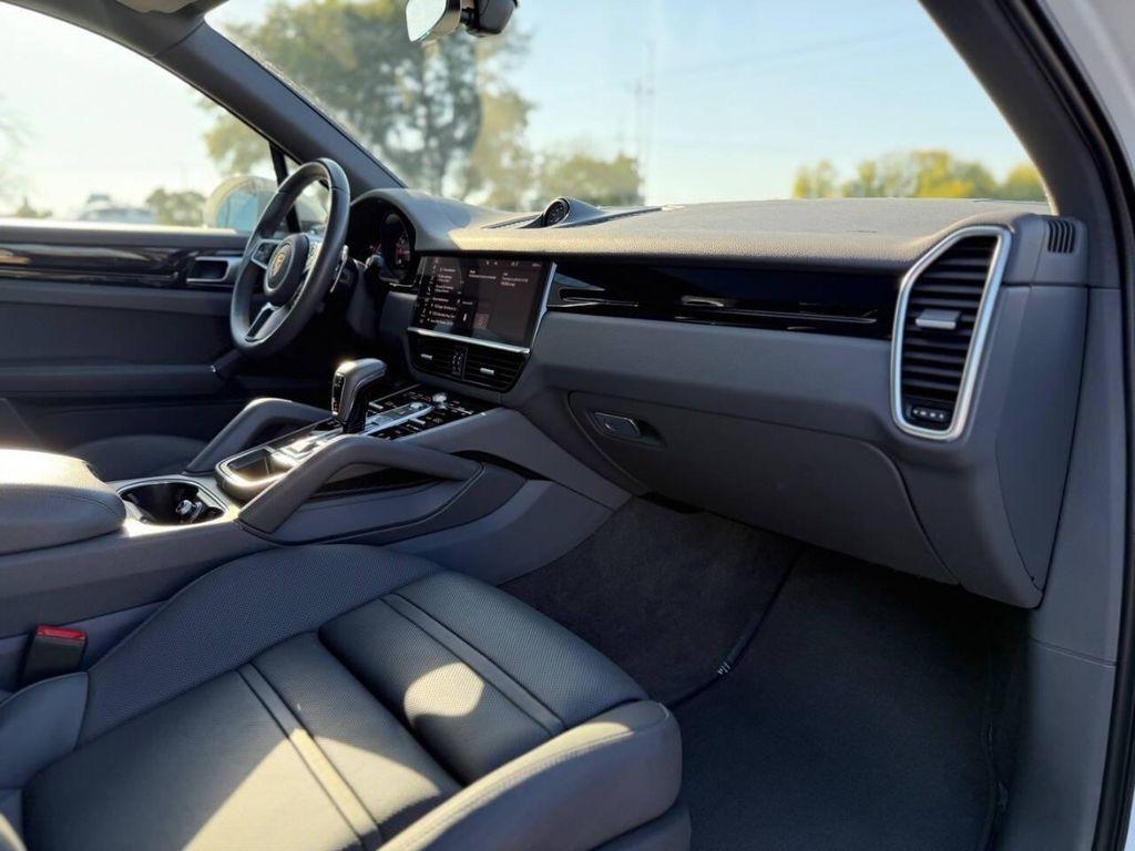 used 2021 Porsche Cayenne car, priced at $39,997