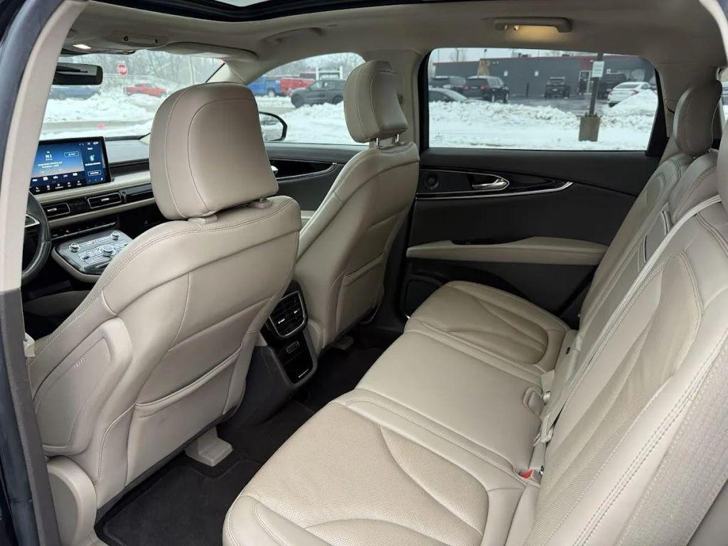 used 2021 Lincoln Nautilus car, priced at $23,497