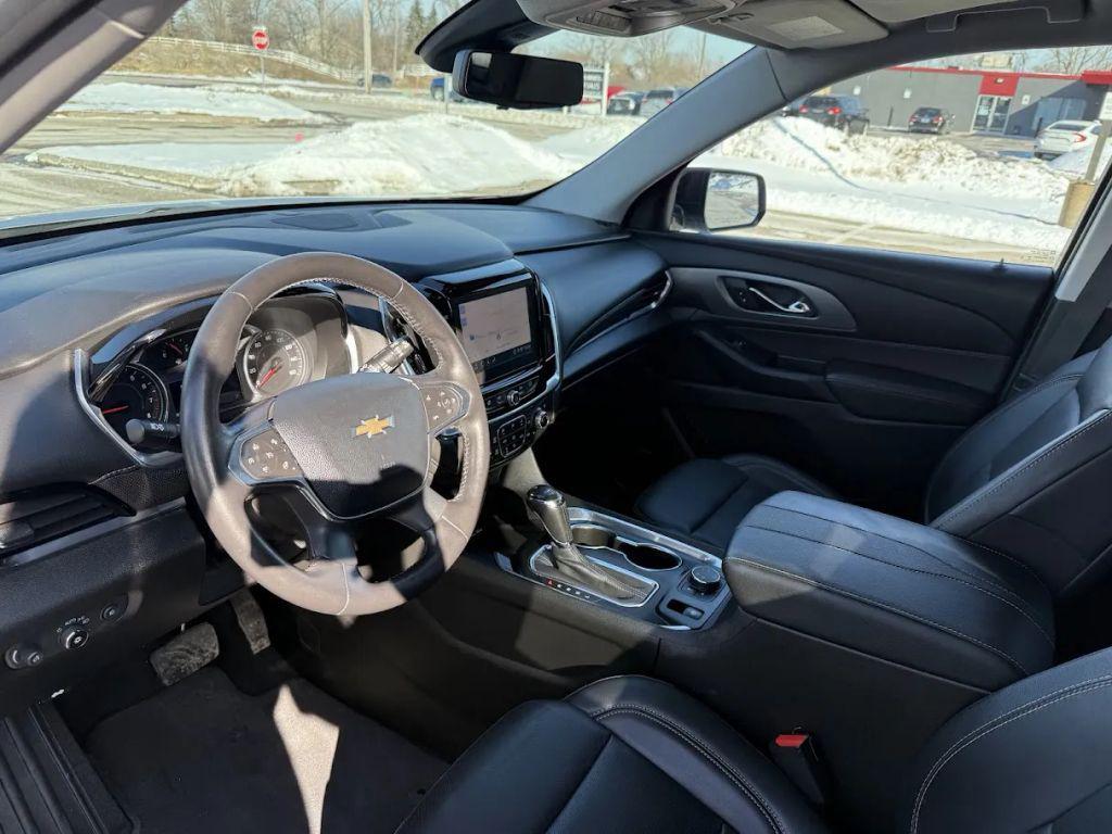 used 2020 Chevrolet Traverse car, priced at $21,497