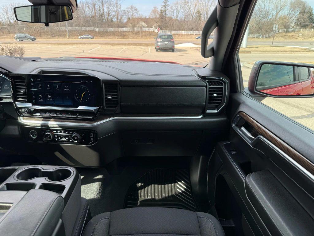 used 2024 Chevrolet Silverado 1500 car, priced at $35,997