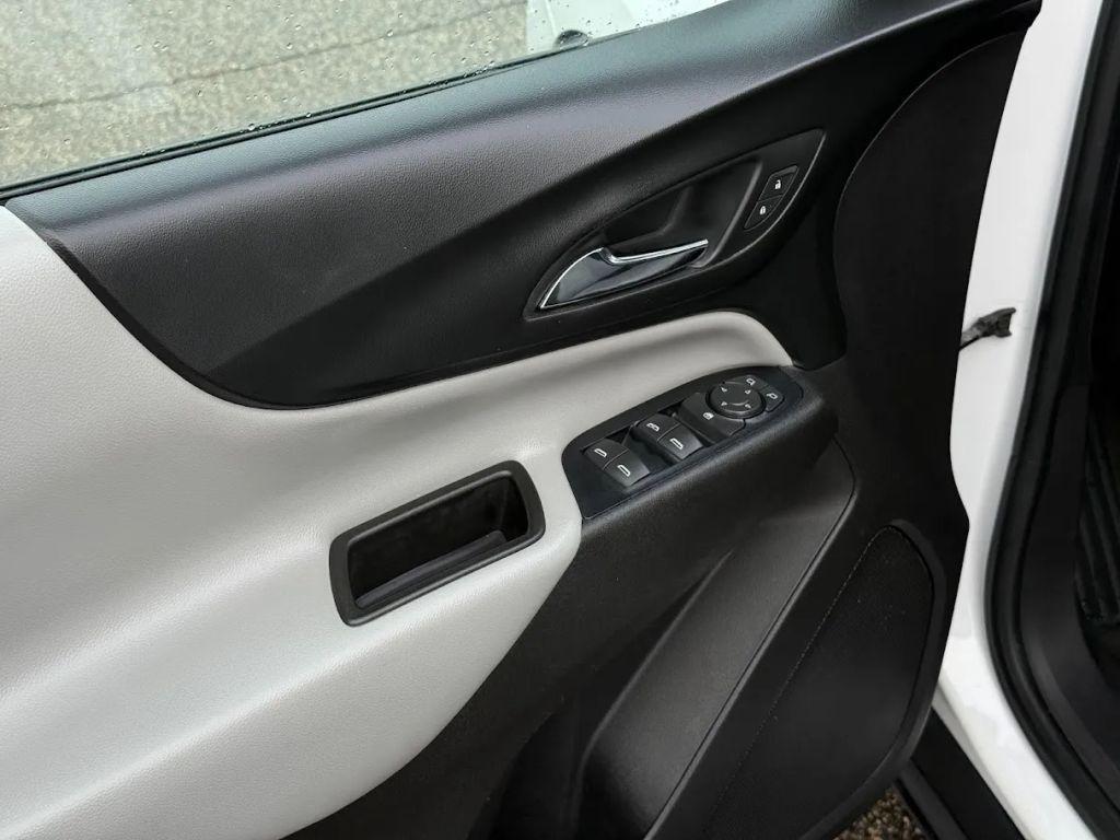 used 2018 Chevrolet Equinox car, priced at $9,997