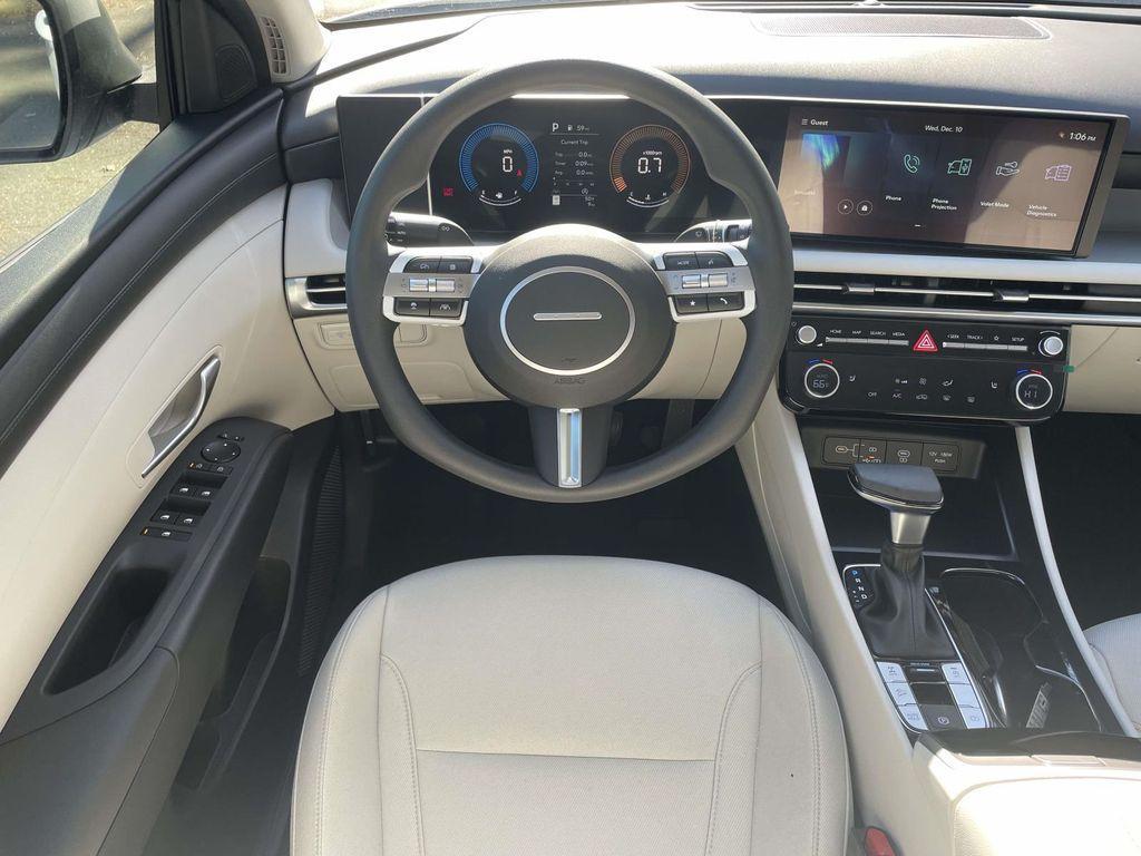 new 2026 Hyundai Tucson car, priced at $33,912