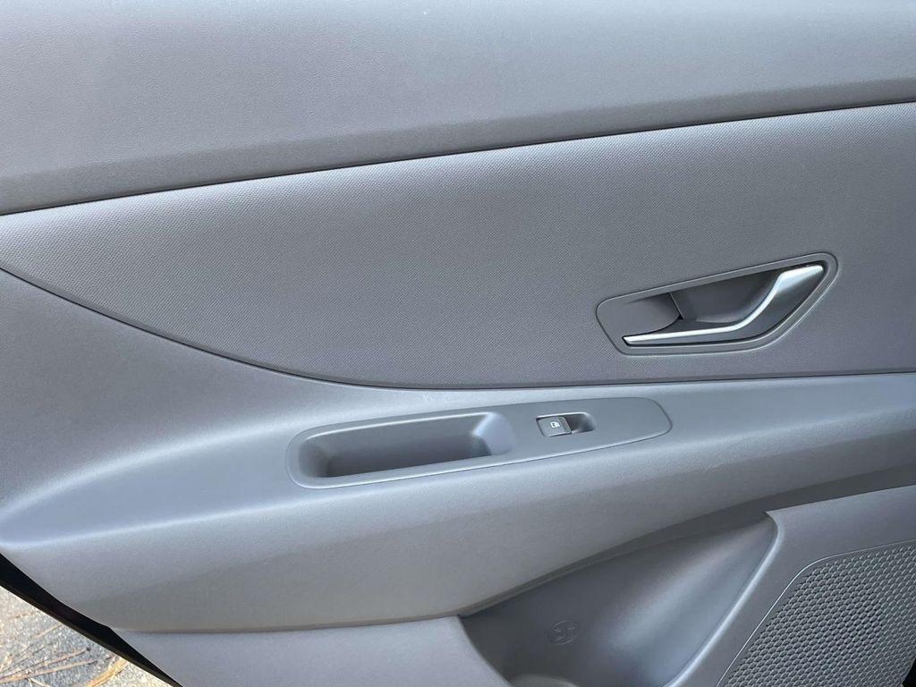 new 2025 Hyundai Elantra car, priced at $20,313