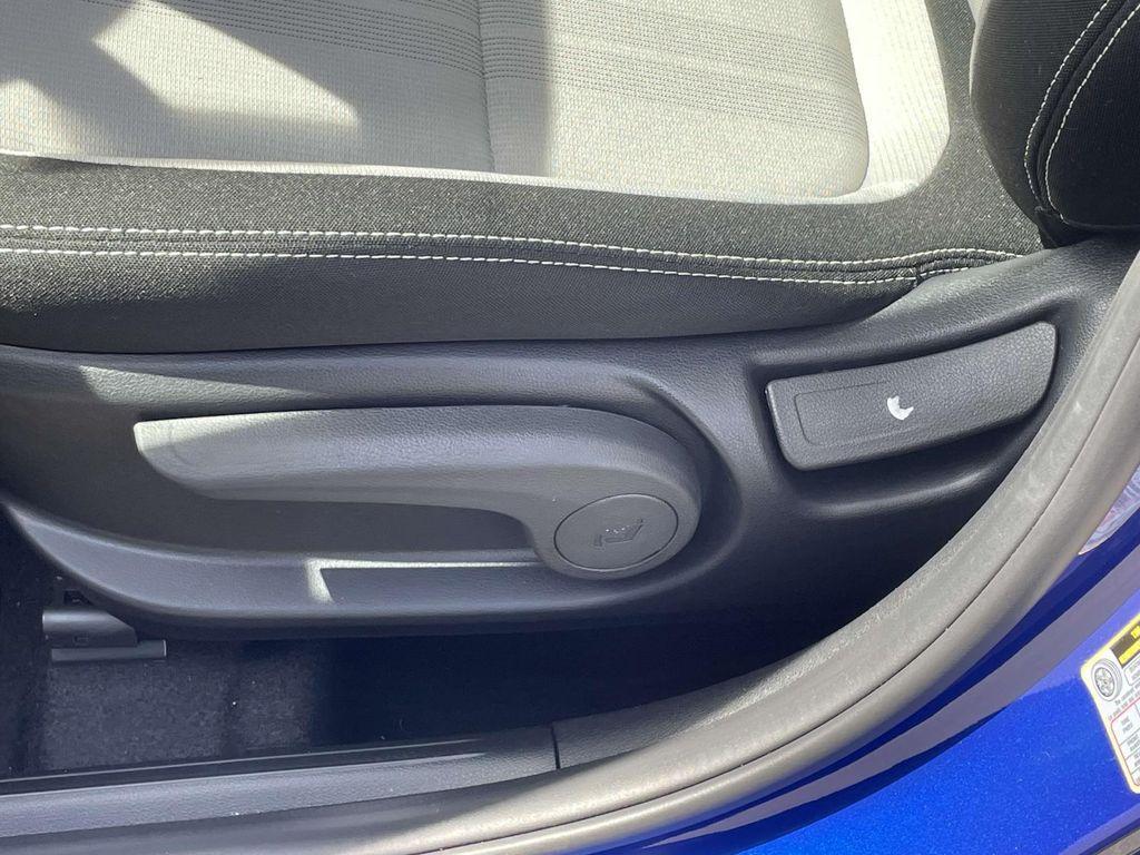 new 2025 Hyundai Venue car, priced at $21,495