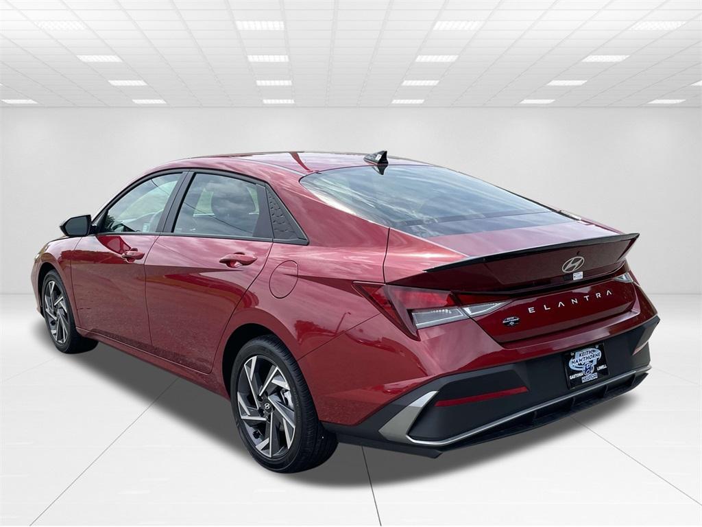 new 2025 Hyundai Elantra car, priced at $20,647