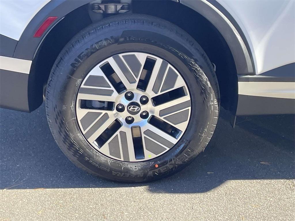 new 2026 Hyundai Palisade Hybrid car, priced at $49,178