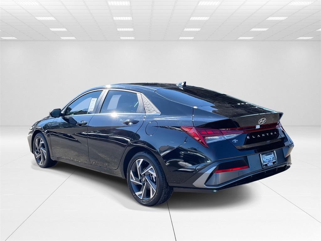 new 2026 Hyundai ELANTRA HEV car, priced at $30,880