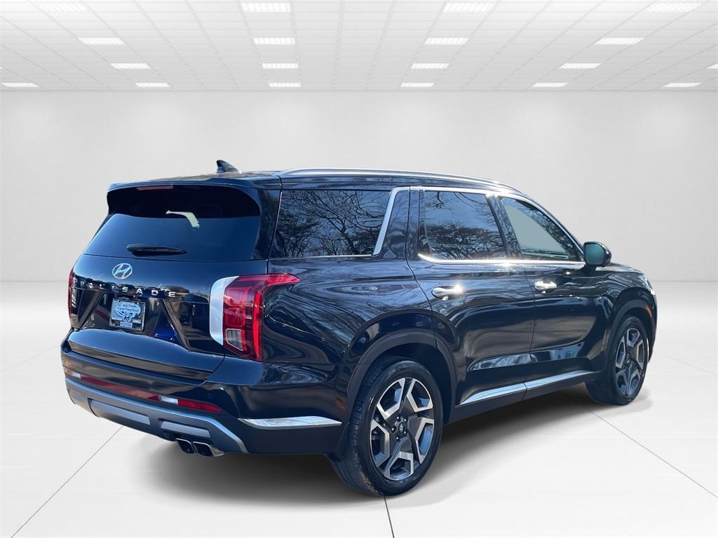 used 2023 Hyundai Palisade car, priced at $37,900
