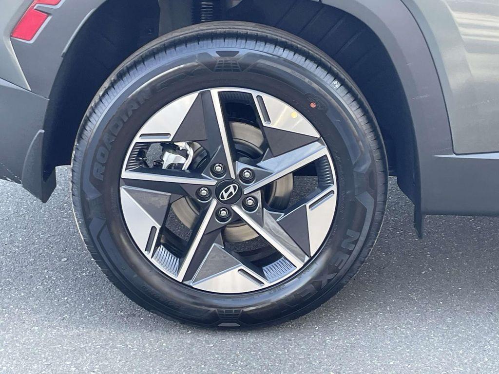 new 2026 Hyundai TUCSON Hybrid car, priced at $35,197